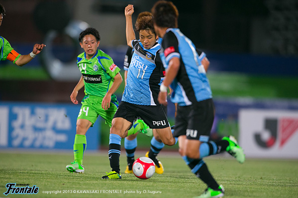 FW11／小林 悠選手