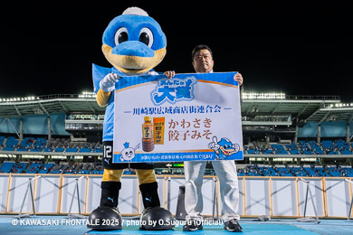 本日のあんたが大賞は、先制されるも一度は逆転に成功し、ホーム4連戦の最終戦につながる勝点1をもぎ取った、選手全員です!