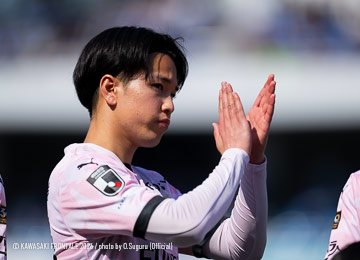 本日のアウェイで大賞は、今シーズン初の先発出場でトップ下に入り、ポストプレーや巧みなパスで攻撃の起点になった、宮城天選手です!