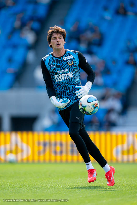 GK1 / 山口 瑠伊選手 GK1 / 山口 瑠伊選手