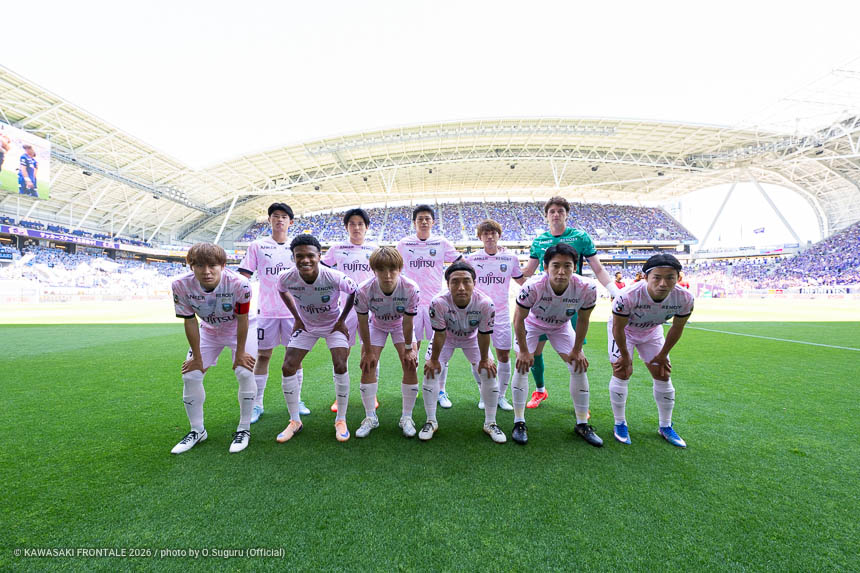 試合前の集合写真 試合前の集合写真