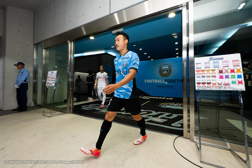MF19 / 河原 創選手 MF19 / 河原 創選手